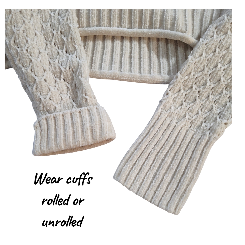 Altar'd State Chenille Cream Cable Knit Sweater Women's Size Small - Picture 5 of 6